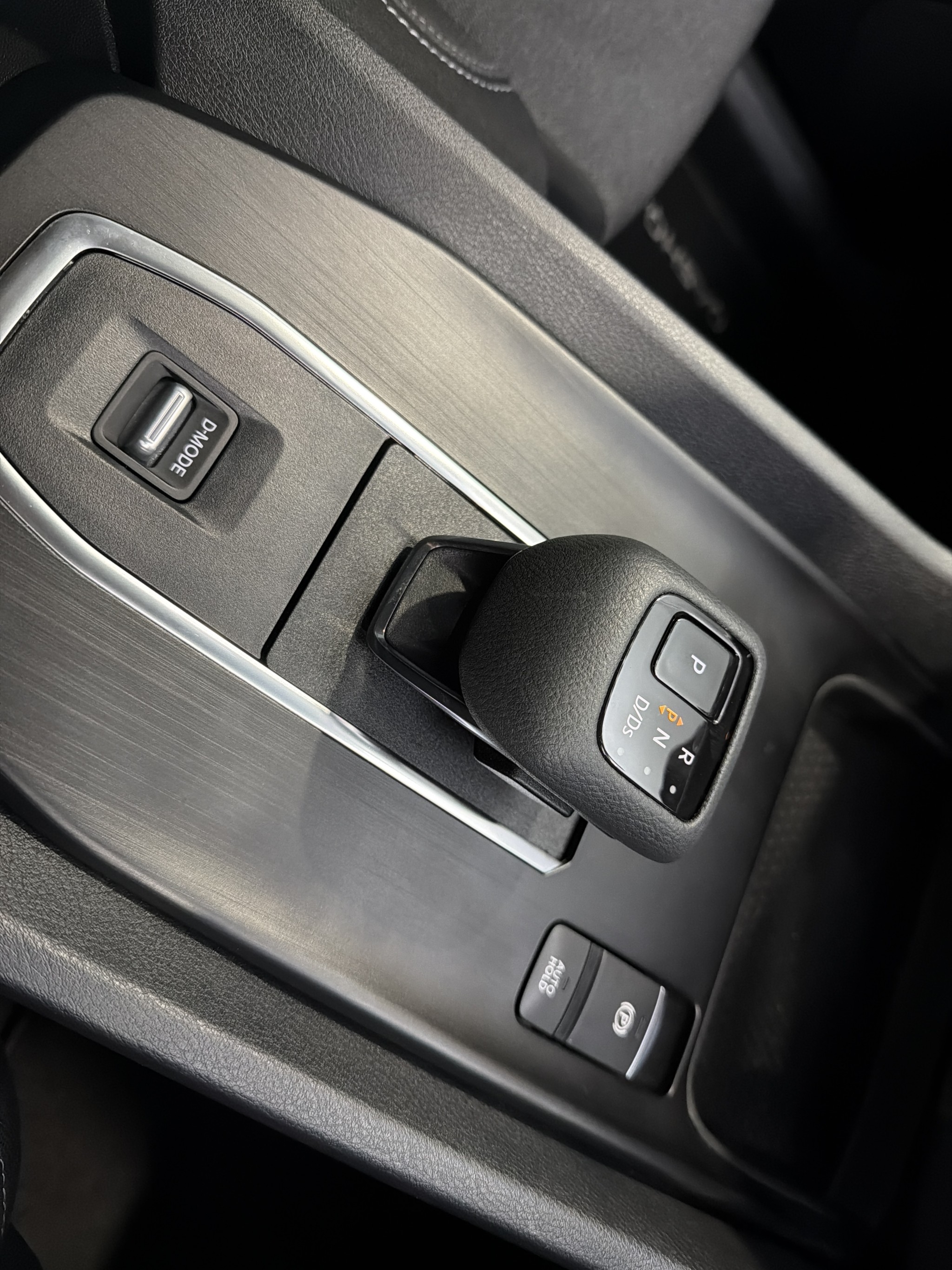 Nissan Qashqai ST 1.3PT/6CVT