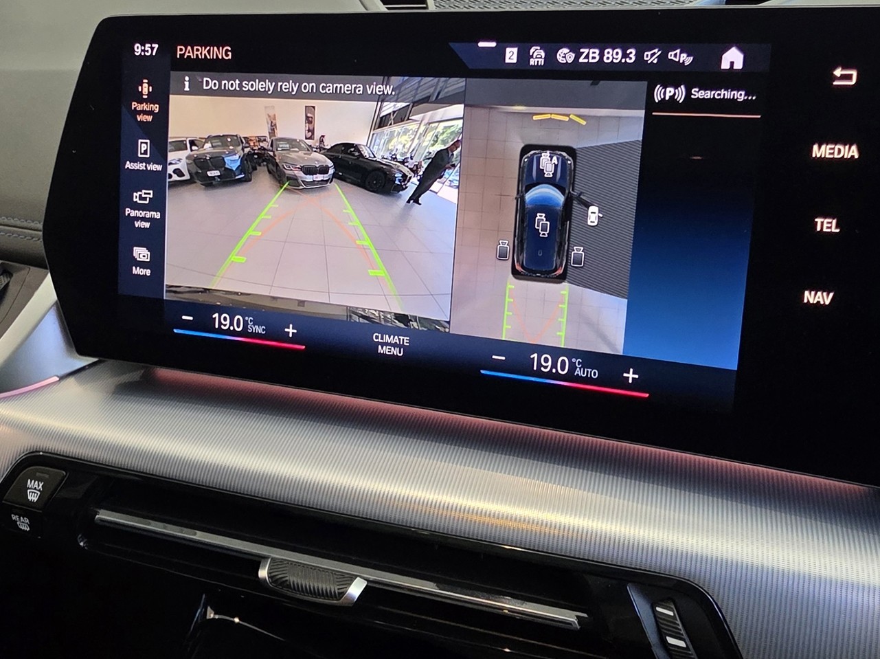 BMW X1 sDrive18i Launch Edition 2