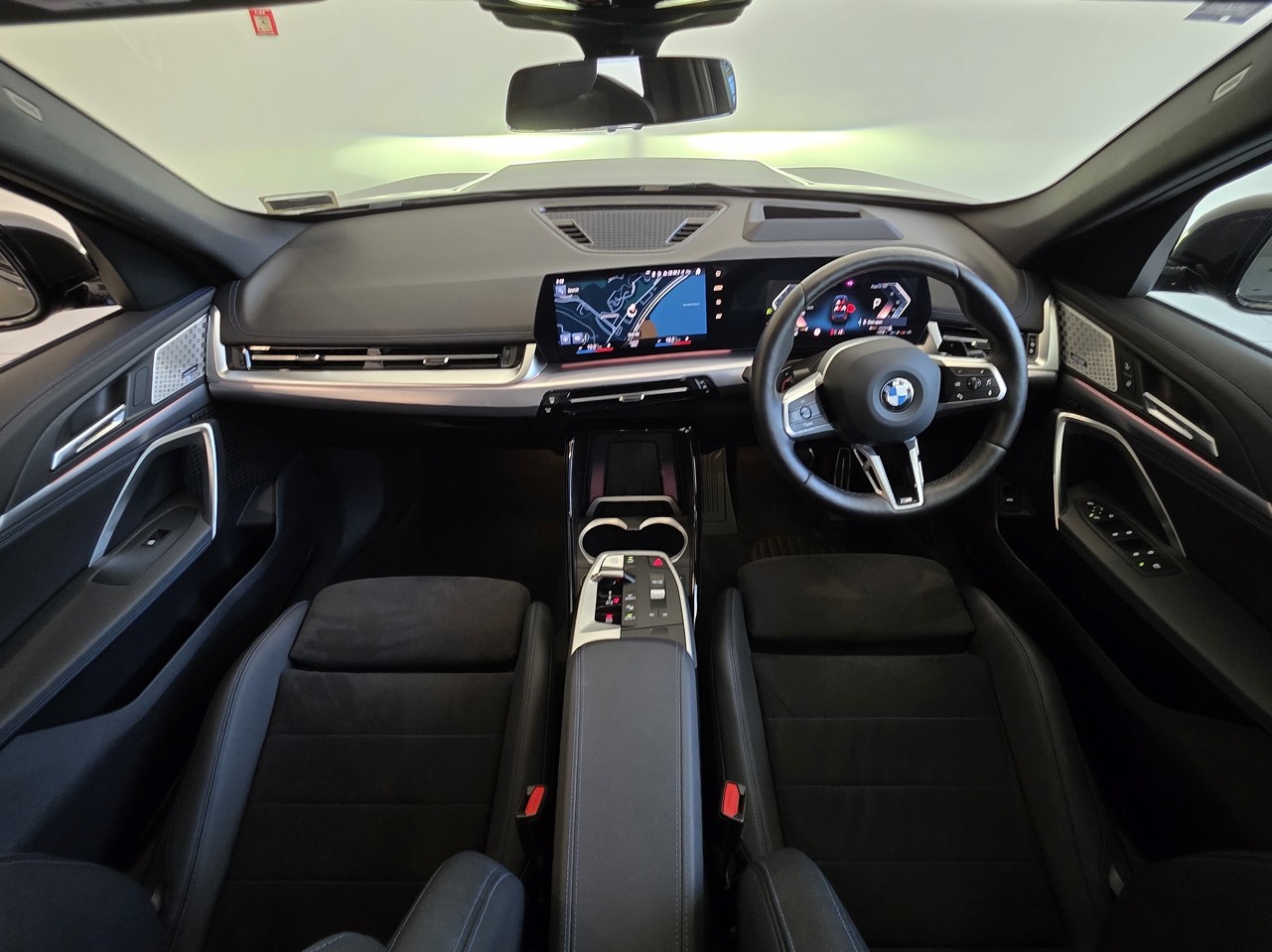 BMW X1 sDrive18i Launch Edition 2