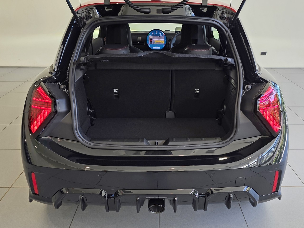 MINI Cooper JCW Favoured Spec