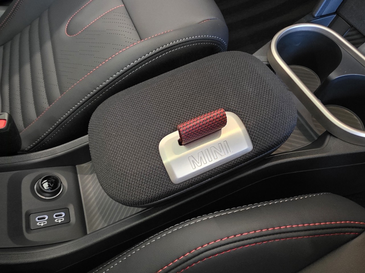 MINI Cooper JCW Favoured Spec