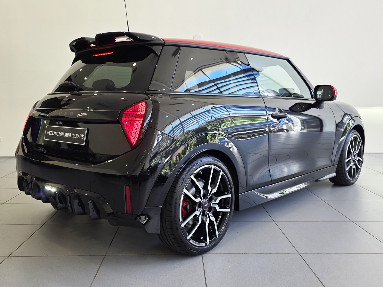 MINI Cooper JCW Favoured Spec