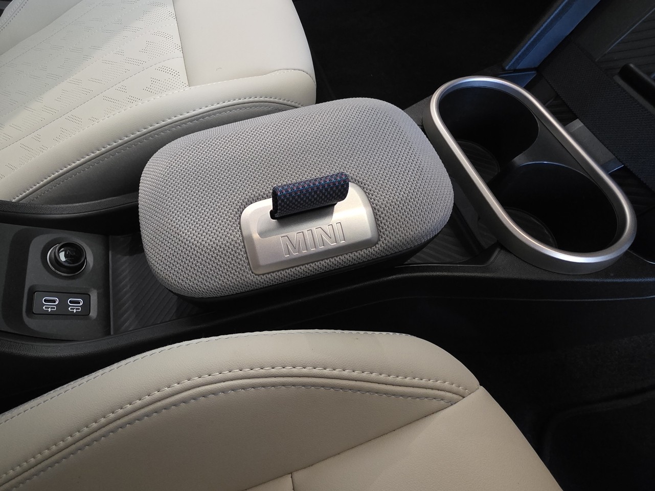 MINI Cooper S Favoured Spec