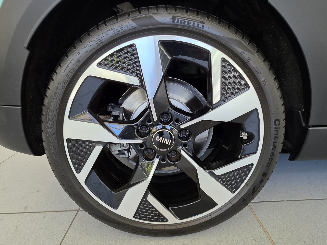 MINI Cooper S Favoured Spec