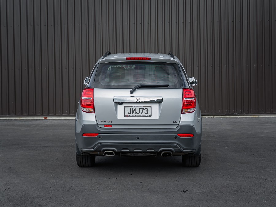 2015 Holden Captiva 4