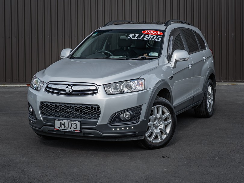 2015 Holden Captiva 1