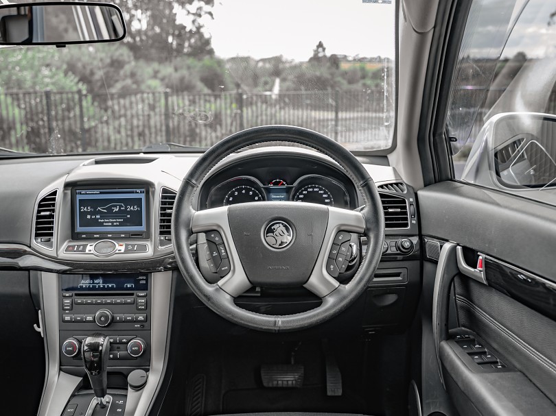 2015 Holden Captiva 11