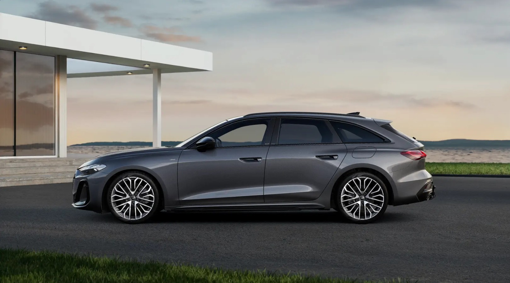 Audi A5 E-HYBRID AVANT S LINE