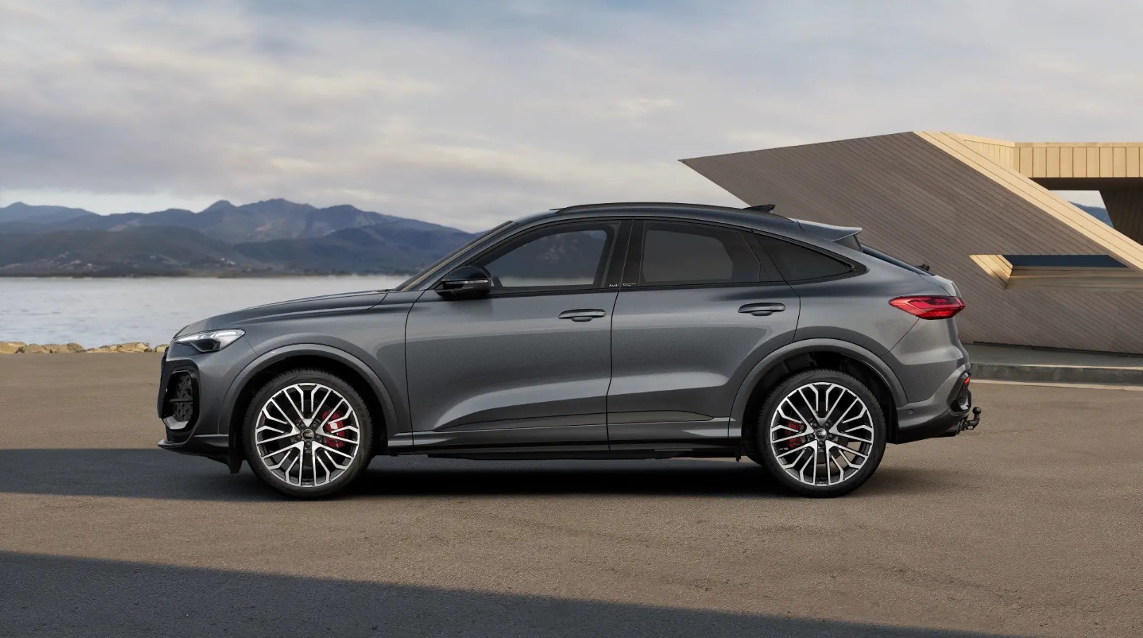 Audi SQ5 SPORTBACK TFSI