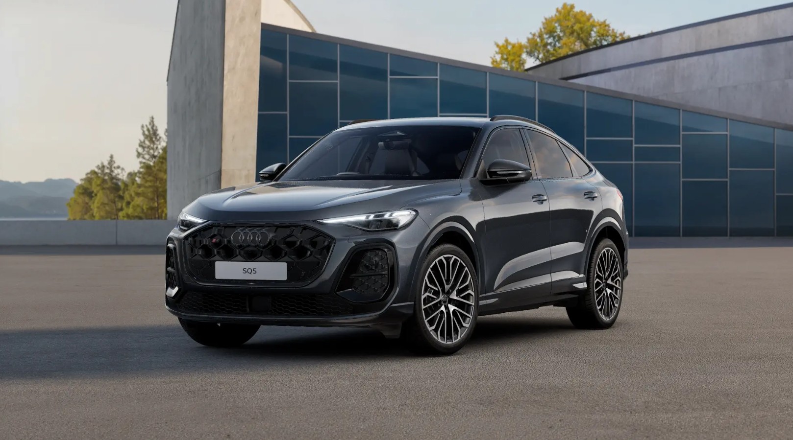 Audi SQ5 SPORTBACK TFSI