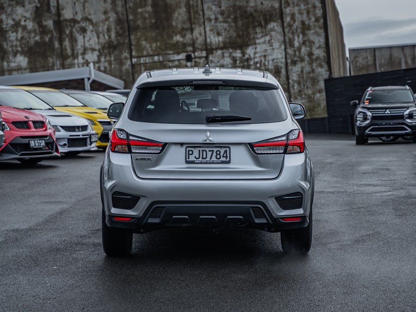 2022 Mitsubishi ASX 4
