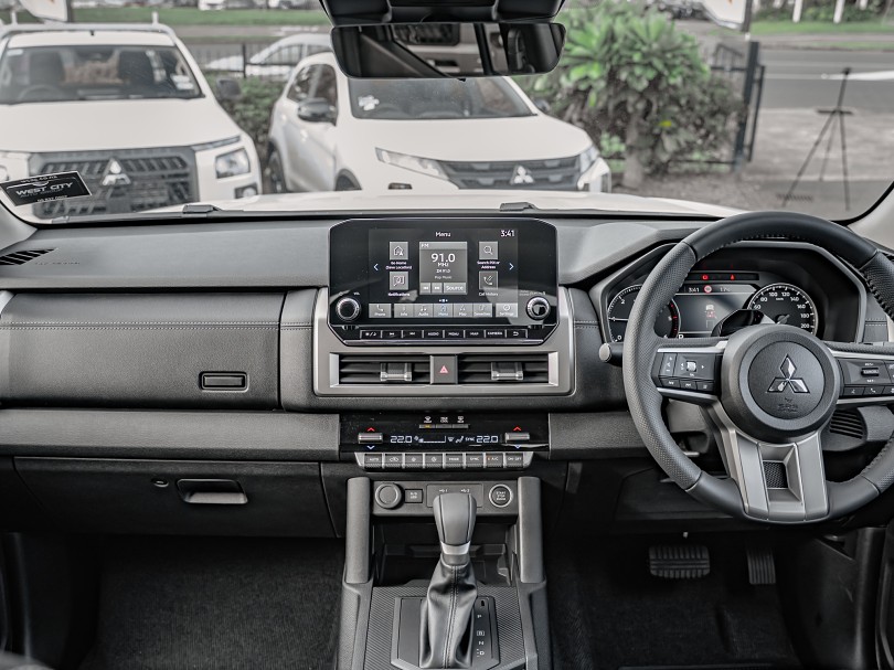 2026 Mitsubishi Triton 10