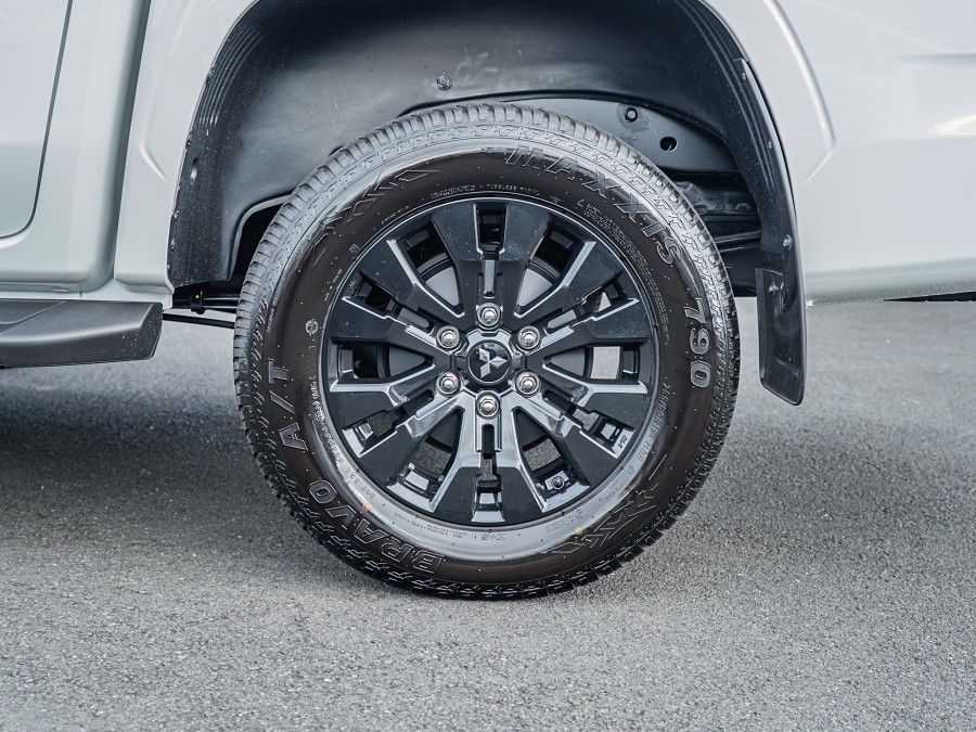 2026 Mitsubishi Triton 7