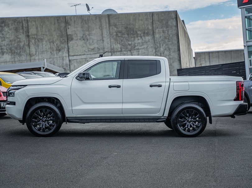 2026 Mitsubishi Triton 5