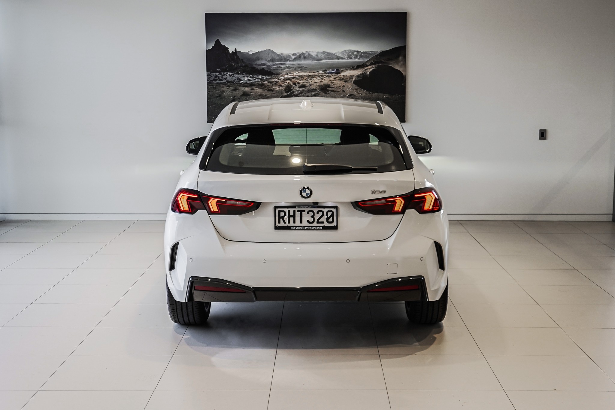 BMW 120i 1.5L Mild Hybrid