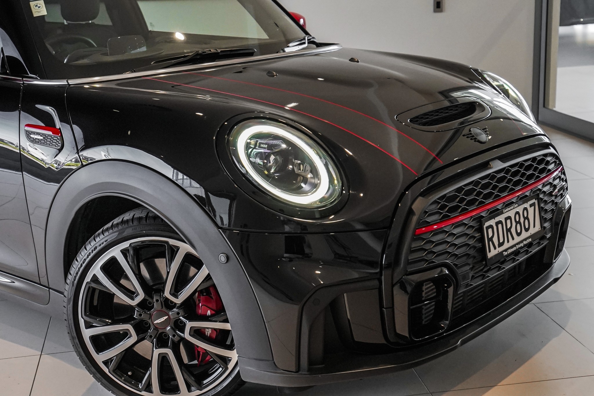MINI Cooper John Cooper Works