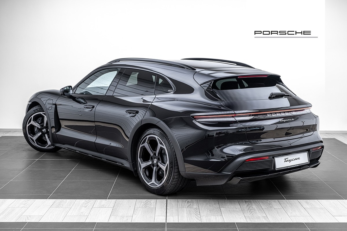 Porsche Taycan 4 Cross Turismo J1 II (New Model)