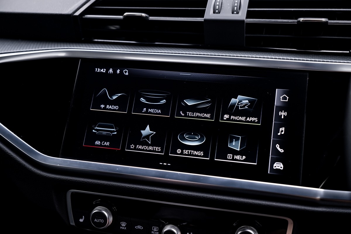 Audi Q3 35 TFSI ADVANCED