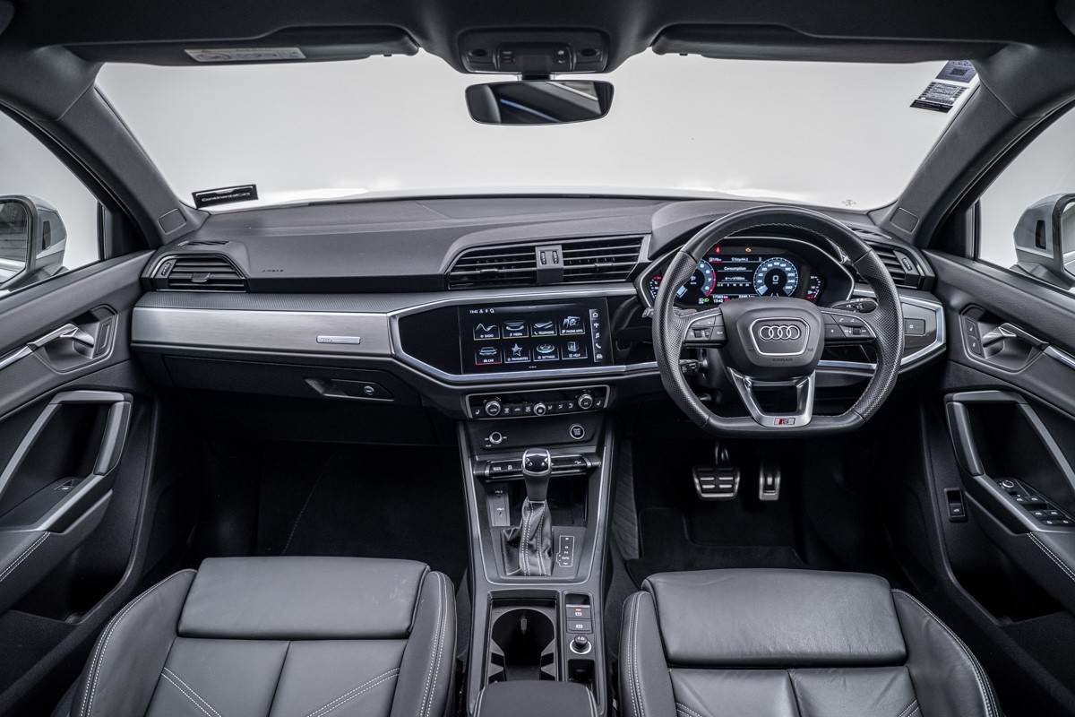 Audi Q3 35 TFSI ADVANCED