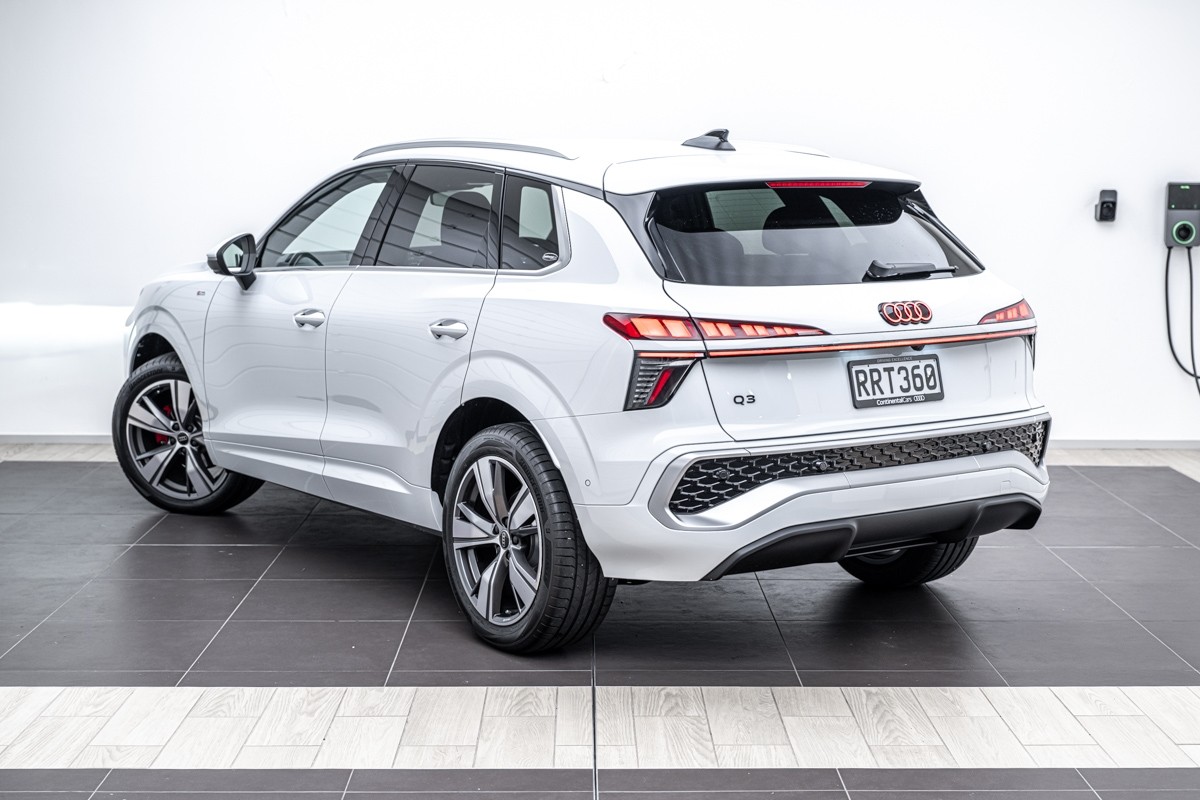 Audi Q3 SUV TFSI 110 KW