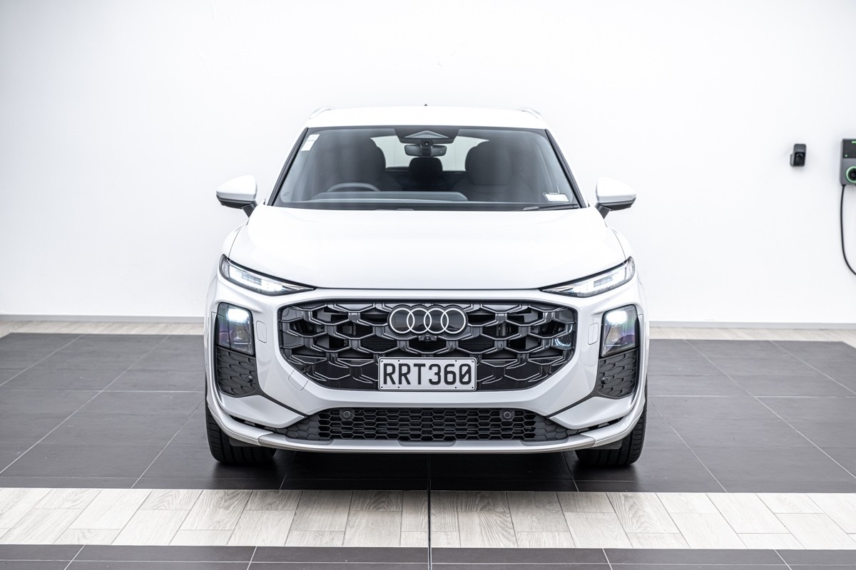 Audi Q3 SUV TFSI 110 KW