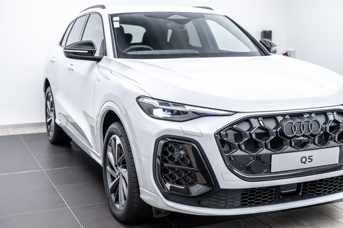 Audi Q5 SUV TFSI QUATTRO S TRONIC 150 KW