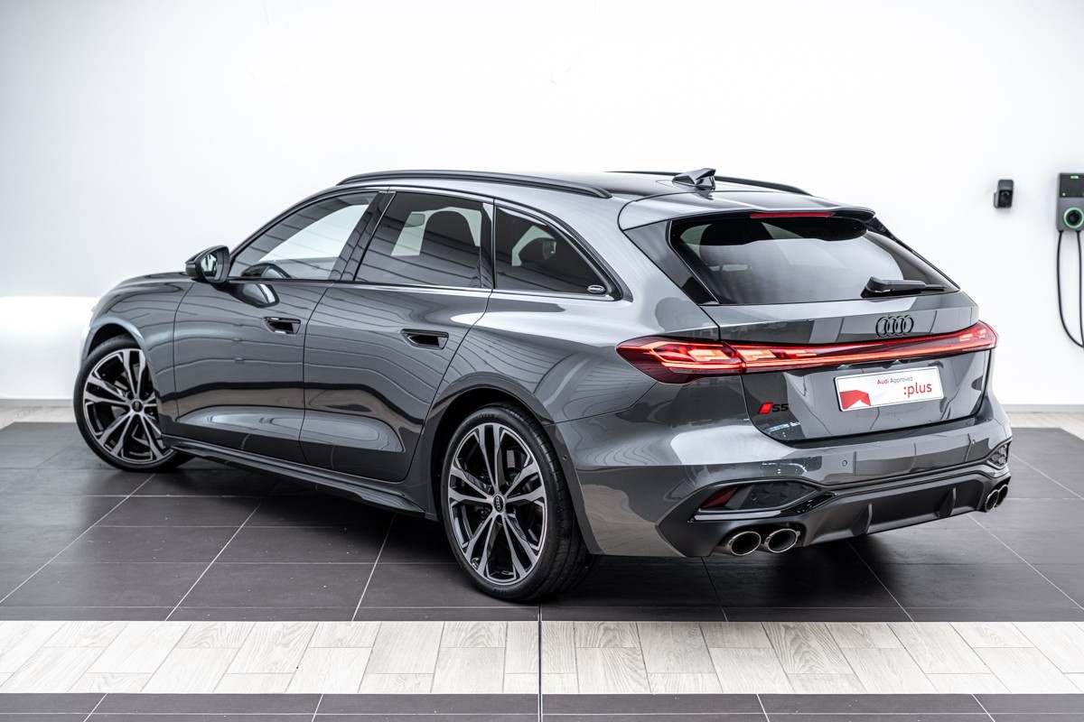 Audi S5 AVANT TFSI
