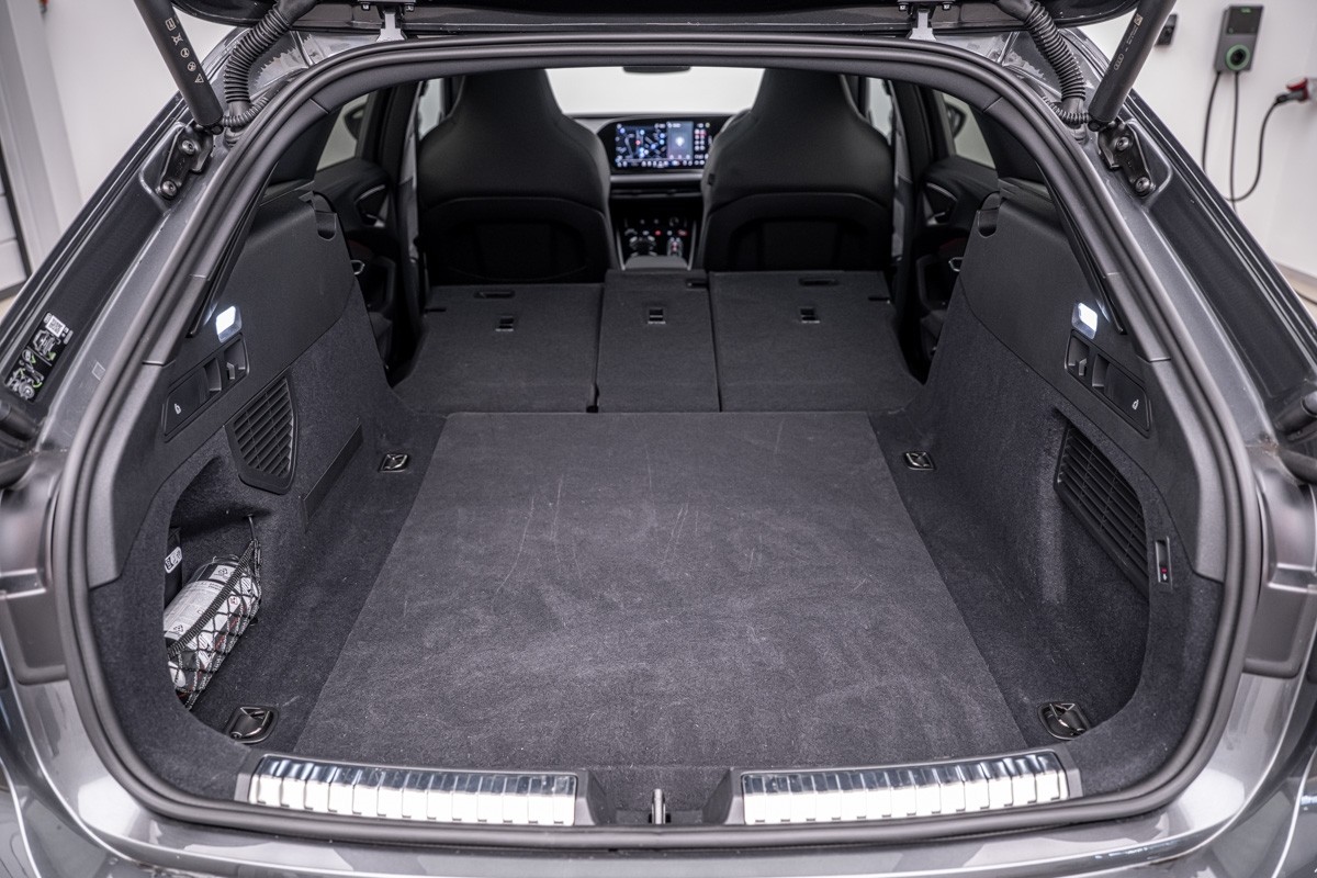 Audi S5 AVANT TFSI