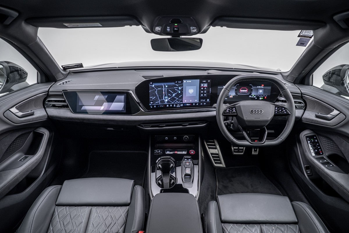 Audi S5 AVANT TFSI