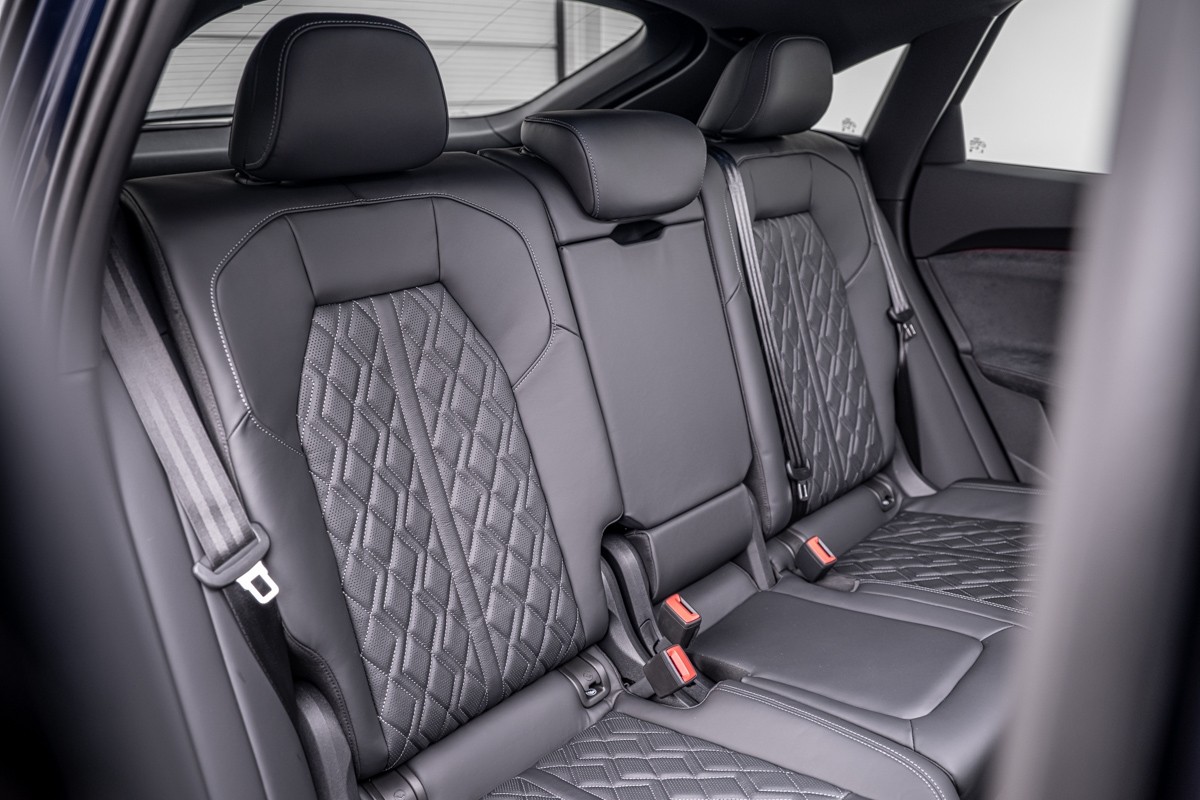 Audi SQ5 SPORTBACK TFSI