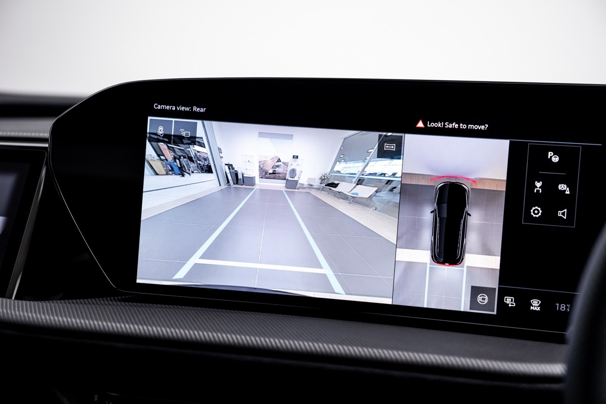 Audi SQ5 SPORTBACK TFSI