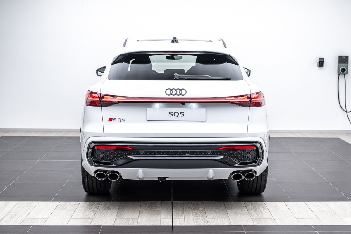 Audi SQ5 SPORTBACK TFSI