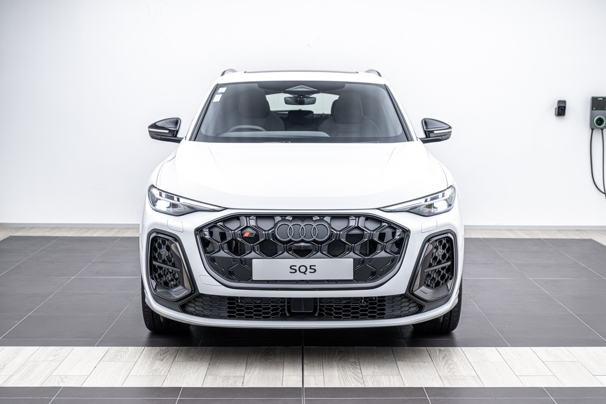 Audi SQ5 SPORTBACK TFSI