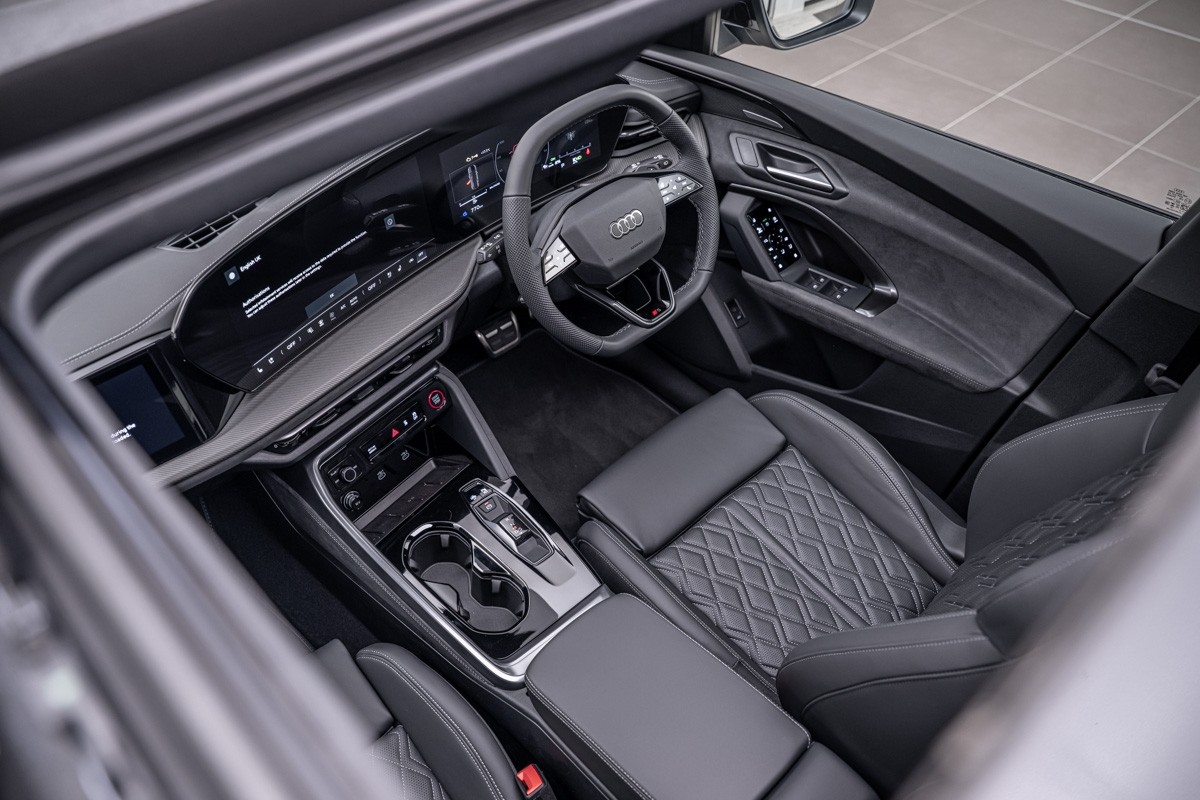 Audi SQ5 SPORTBACK TFSI