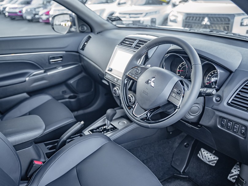 2026 Mitsubishi ASX 9