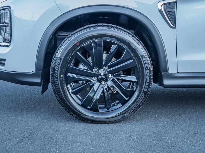 2026 Mitsubishi ASX 6