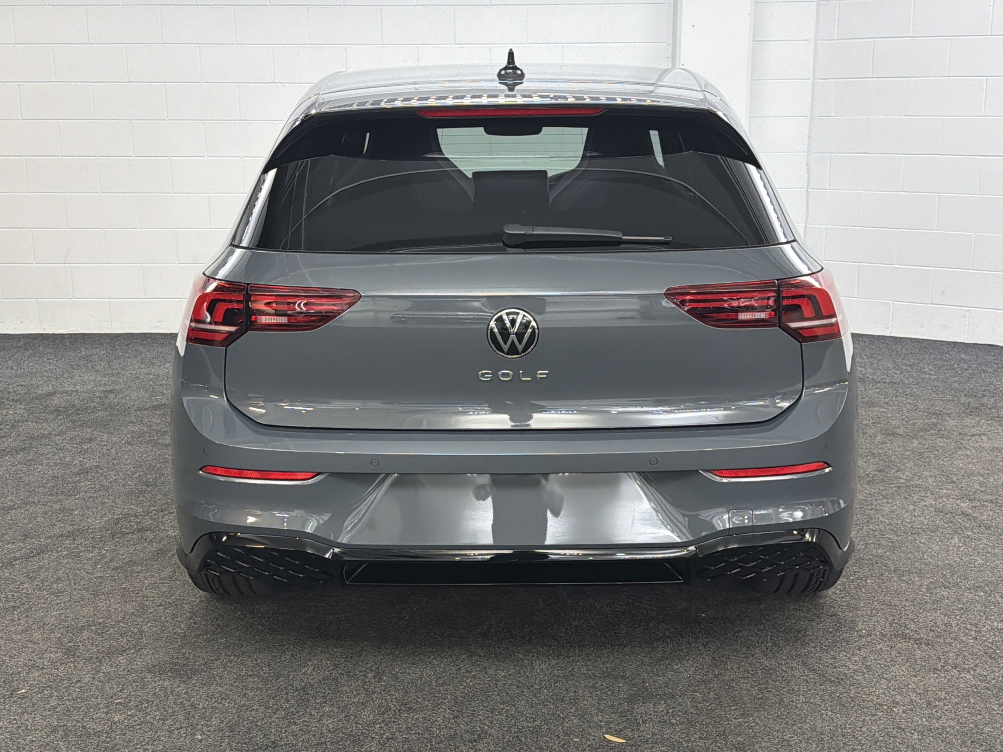 Volkswagen Golf 8.5 R-LINE