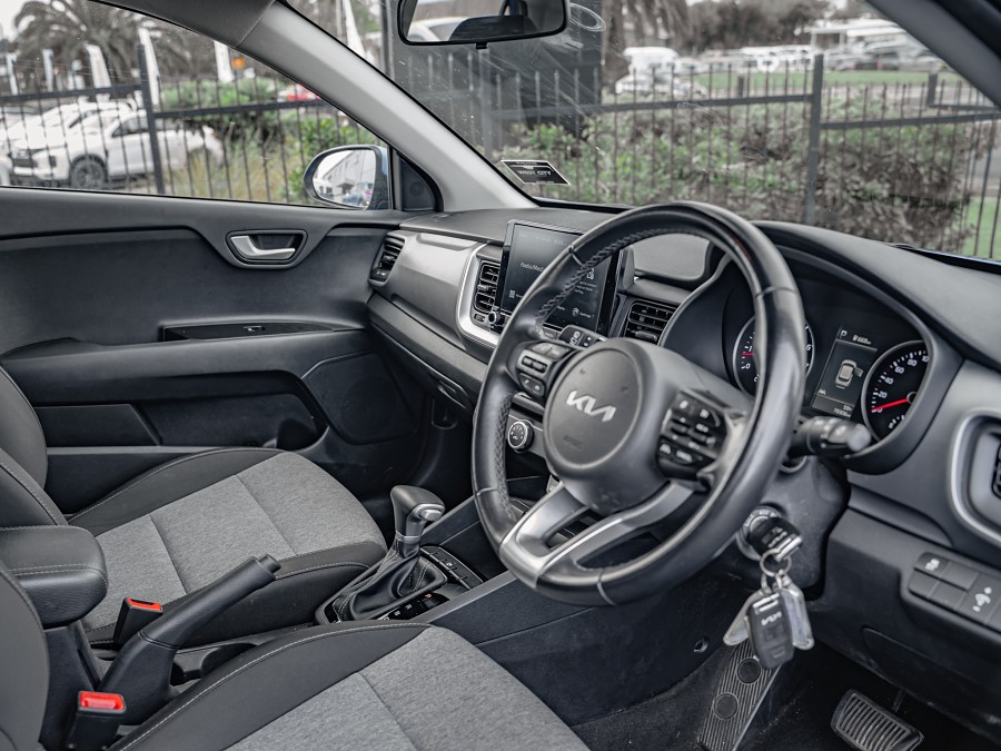 2023 Kia Stonic 9