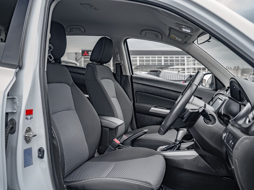 2023 Suzuki Vitara 8