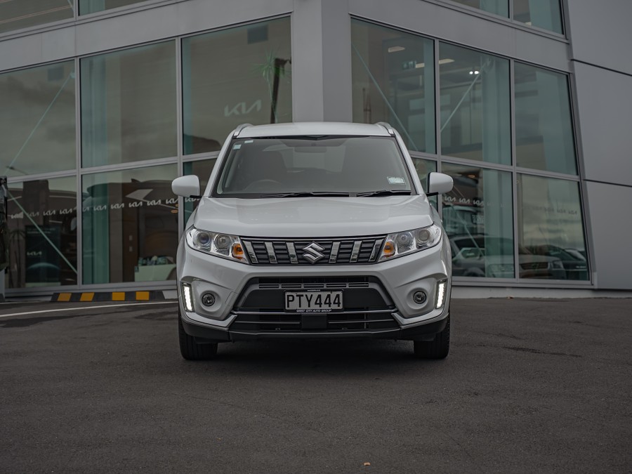 2023 Suzuki Vitara 3