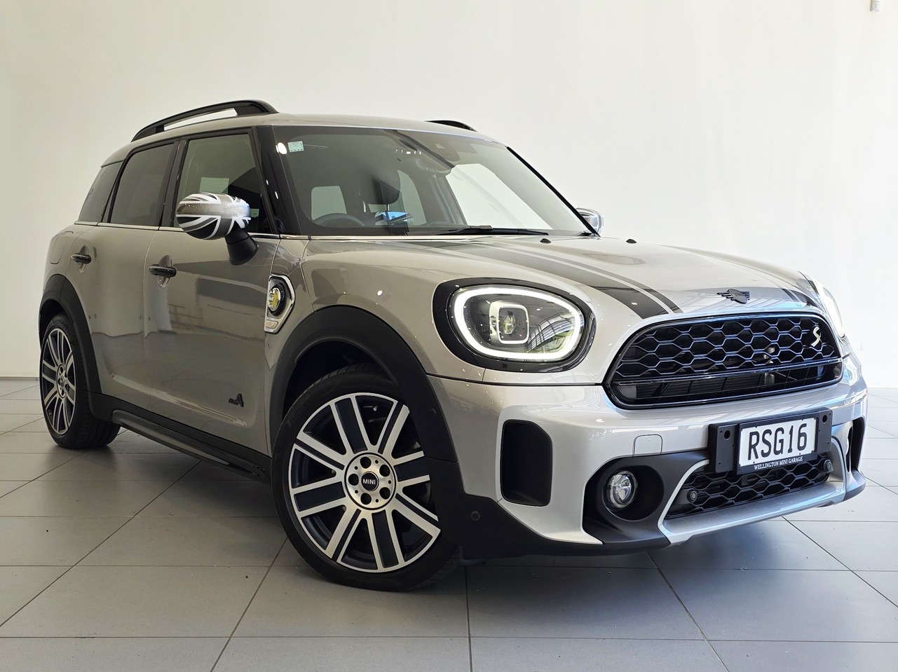 MINI Countryman SE ALL4 PHEV Yours