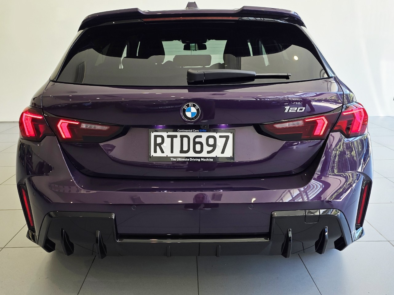 BMW 120i 120 Mid hybrid