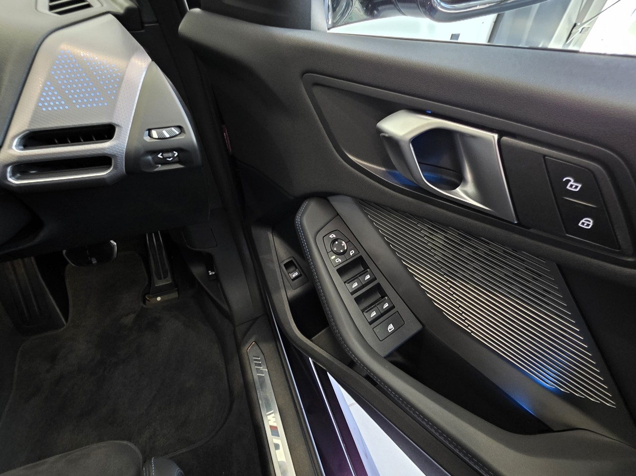 BMW 120i 120 Mid hybrid