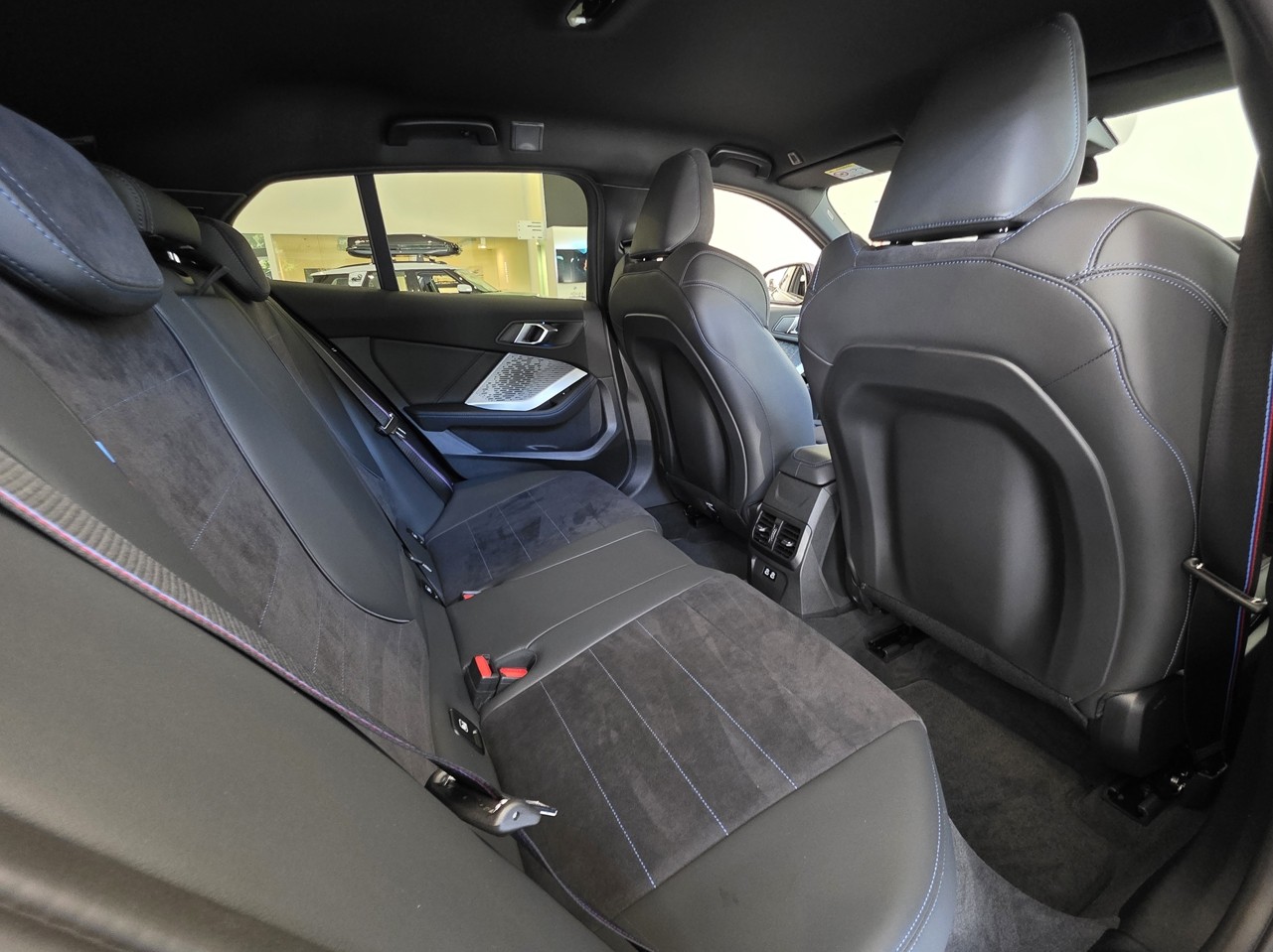BMW 120i 120 Mid hybrid