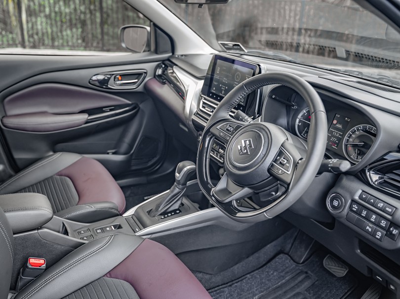 2025 Suzuki FRONX 7