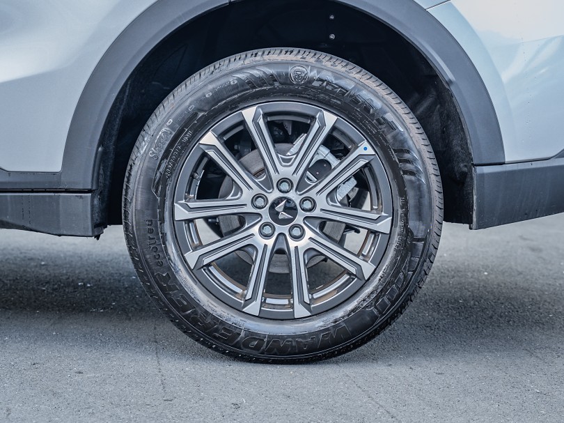 2026 Mahindra XUV700 7