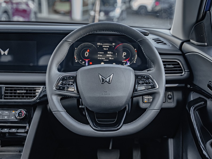 2026 Mahindra XUV700 11