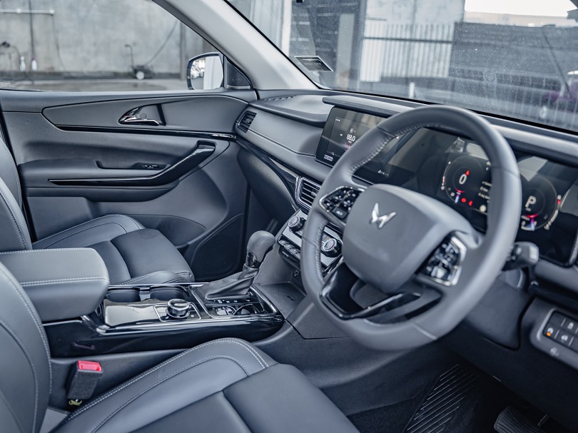 2026 Mahindra XUV700 9