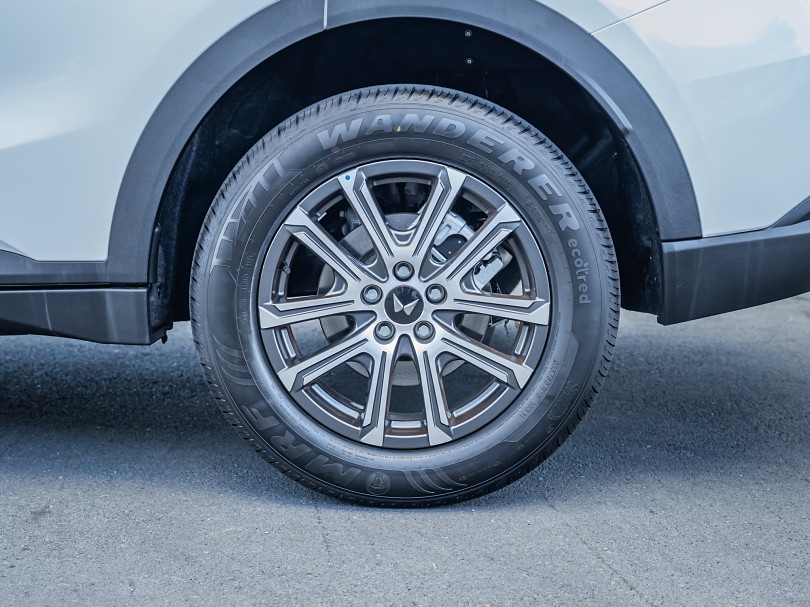 2026 Mahindra XUV700 7