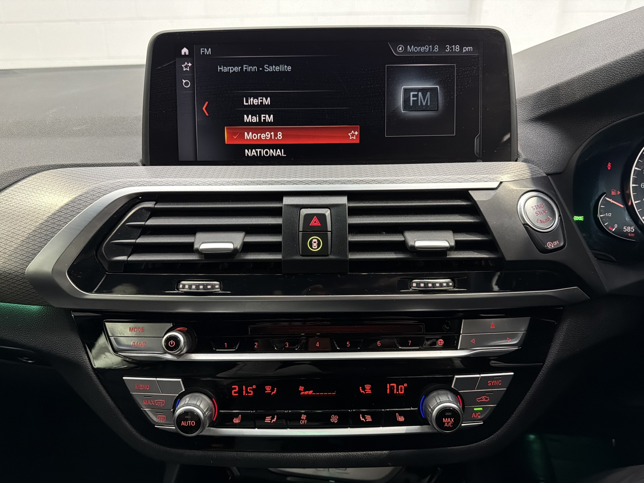 BMW X3 X30i 2.0Pt/4Wd/8At